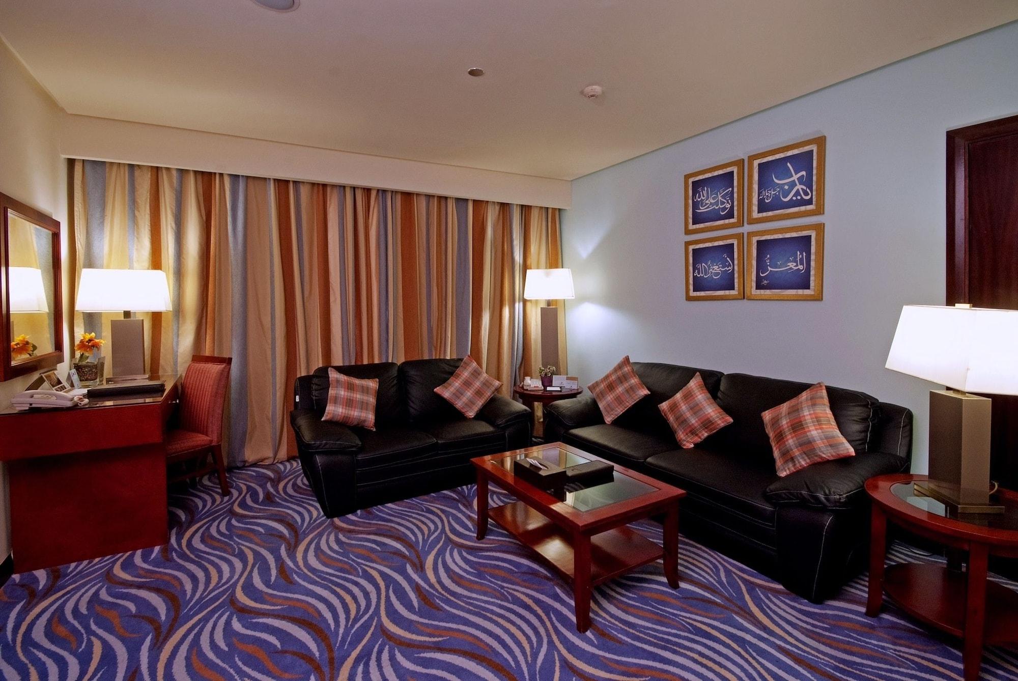 Dar Eiman Royal Otel Mekke Dış mekan fotoğraf A living room in a hotel