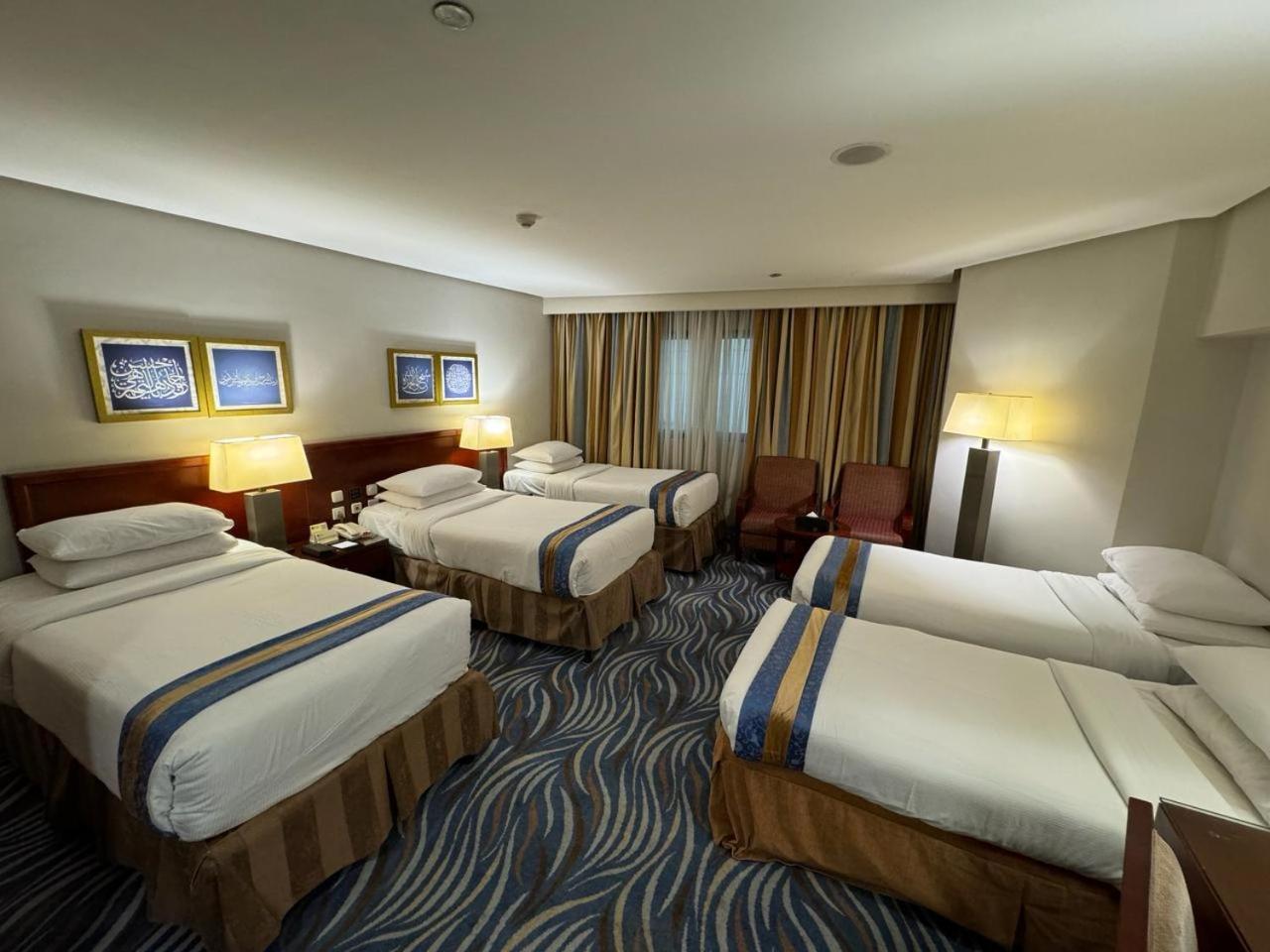 Dar Eiman Royal Otel Mekke Dış mekan fotoğraf A room at the hotel