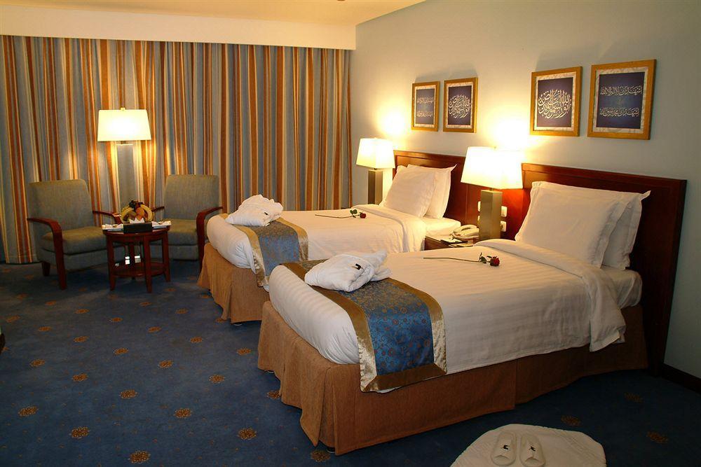 Dar Eiman Royal Otel Mekke Dış mekan fotoğraf A room at the hotel